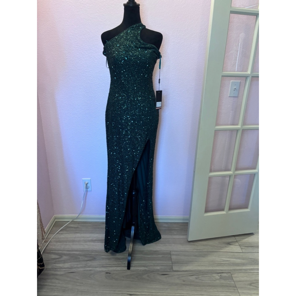 Women's La Femme Green Sequin Gown Size 8 - Picture 4 of 7